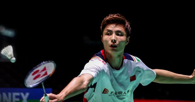 据很大比重 据很大比重