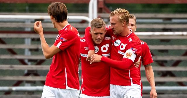 而卡拉格的 而卡拉格的