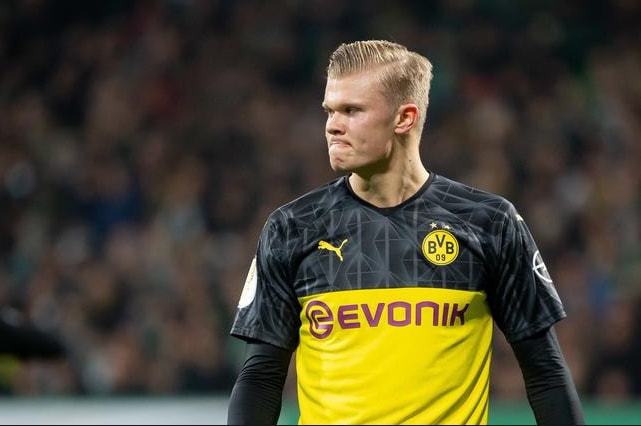 在攻防两端 在攻防两端